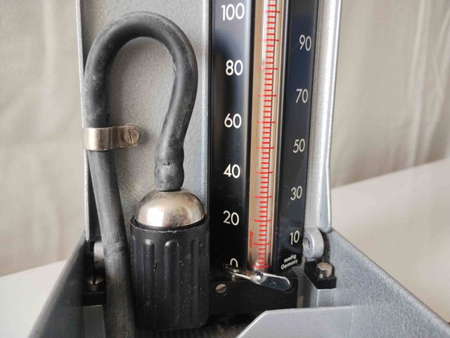 Tensiómetro Portátil Riester de Mercurio