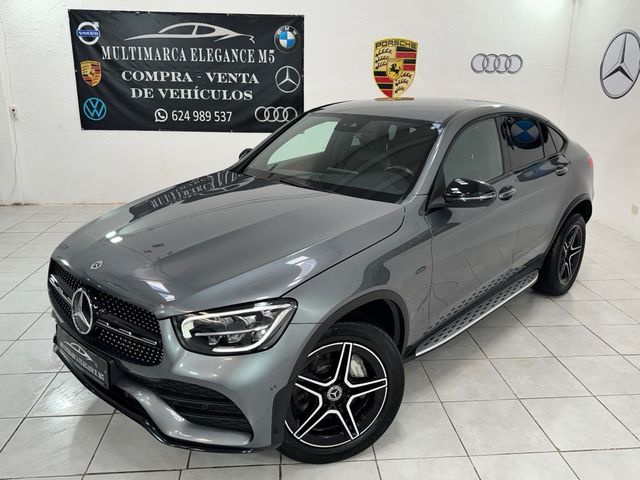 Mercedes GLC Coupé 2021 300e 320cv AMG LINE