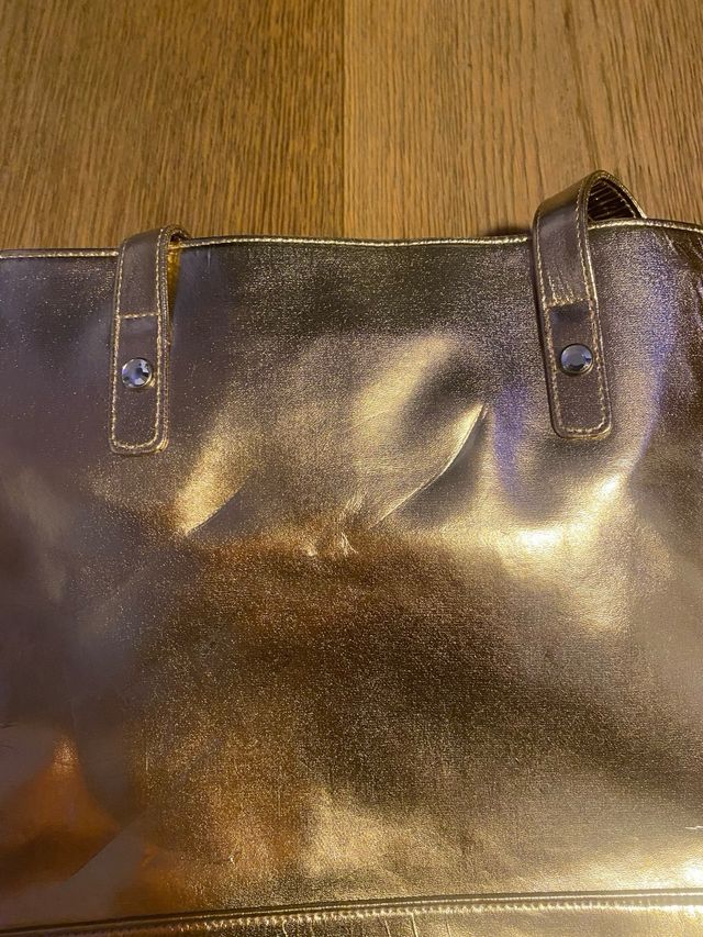 Bolso Swarovski Dorado