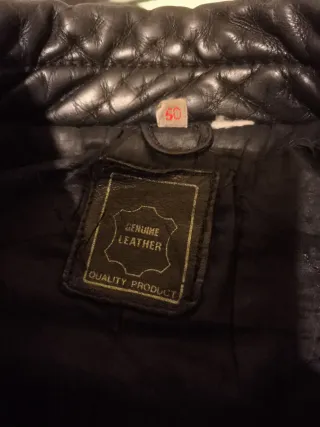 Cazadora motera cuero negra