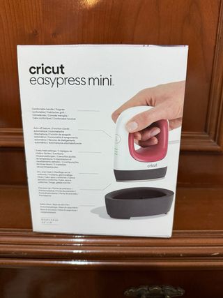 Cricut EasyPress Mini 