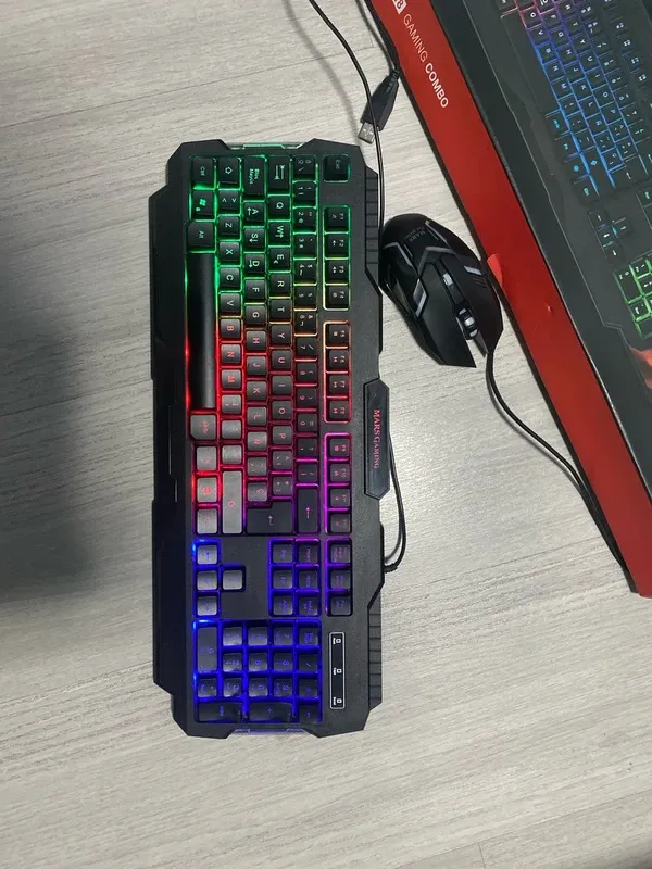 Teclado y Ratón Mars Gaming MCP118 RGB