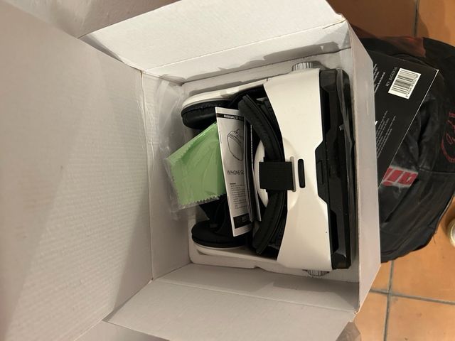 Gafas VR Phone Glasses + Bluetooth Controller