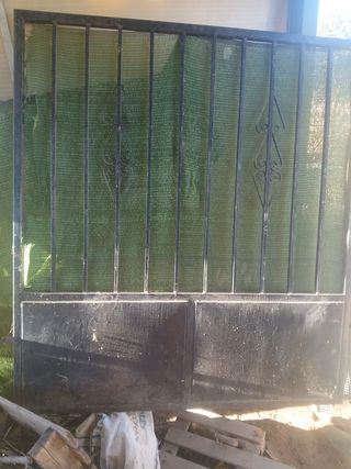 Puerta de carruajes 170x306