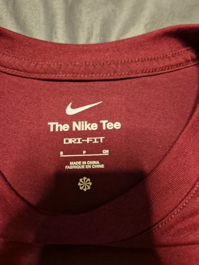 Camiseta Nike Pro Roja Talla M