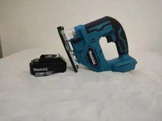 Caladora Makita Inalámbrica