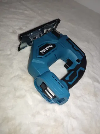 Caladora Makita Inalámbrica