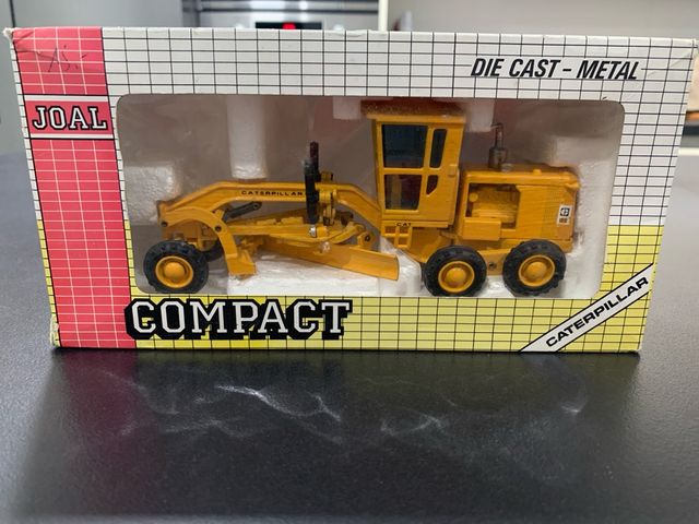 Motoniveladora CAT de joal