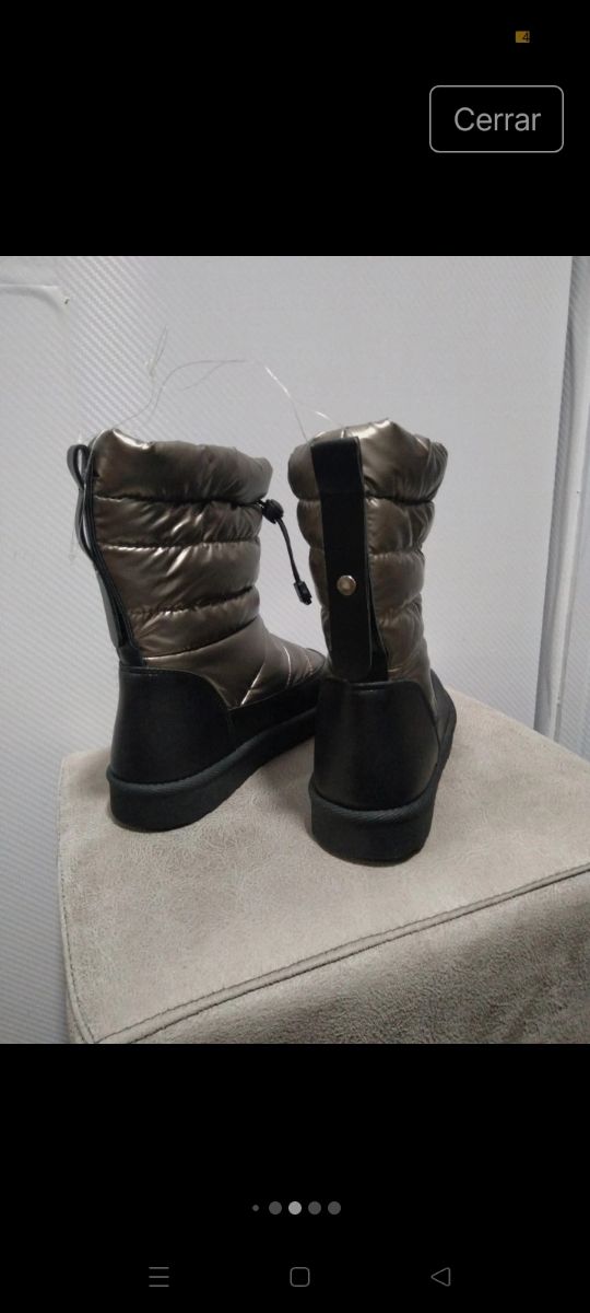 Botas Tex acolchadas doradas y negras