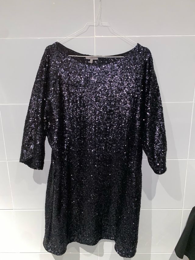 Vestido negro lentejuelas