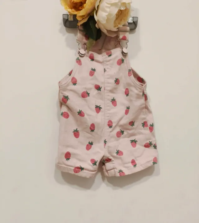 Peto bebé niña fresas