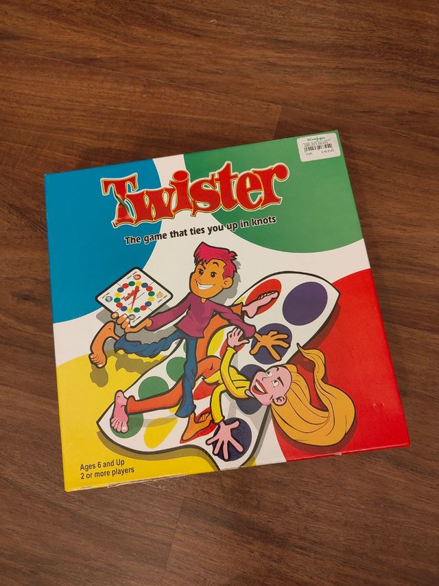Juegos de mesa, twister, retro gaming y póker