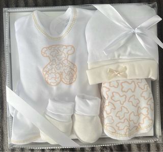 Conjuntos de bebé osito