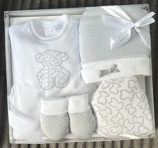 Conjuntos de bebé osito