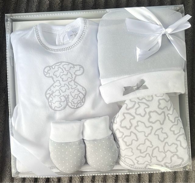 Conjuntos de bebé osito