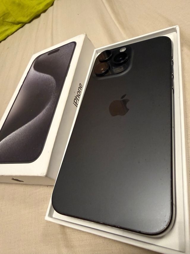 iPhone 15 Pro Max 256GB Space Gray
