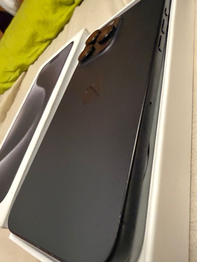 iPhone 15 Pro Max 256GB Space Gray