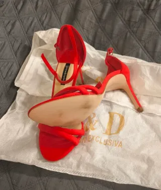 Sandalias Rojas de Tacón
