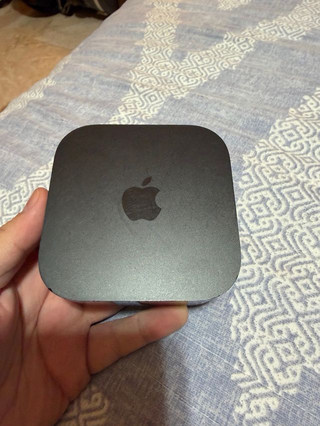 Apple TV 4K 128GB Wi-Fi + Ethernet