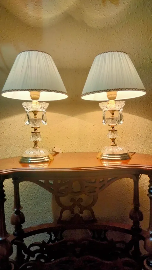 SPLENDIDA COPPIA DI LAMPADE ARANCIONE IN CRISTALLO BRONZATO