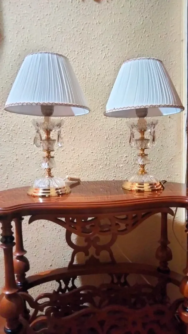 SPLENDIDA COPPIA DI LAMPADE ARANCIONE IN CRISTALLO BRONZATO