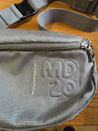 Bolso bandolera Mandarina Duck gris