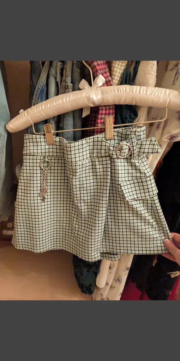 FALDA CORTA DE CUADROS VICHY / SKATER - TALLA M.