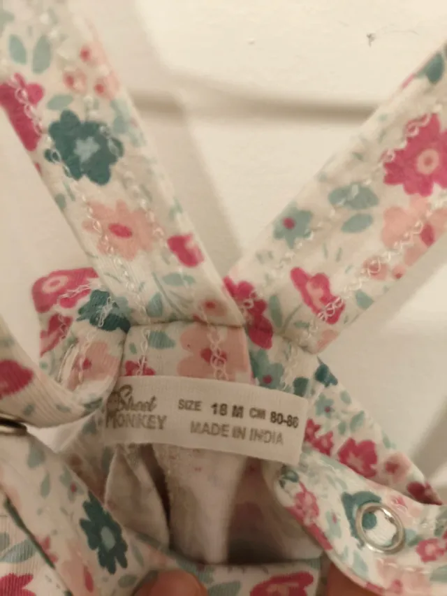 Peto de bebé niña floral