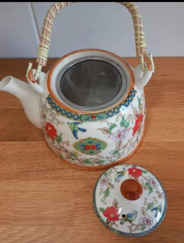 Tetera de cerámica sin estrenar