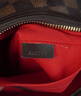 Borsa Louis Vuitton Thames PM