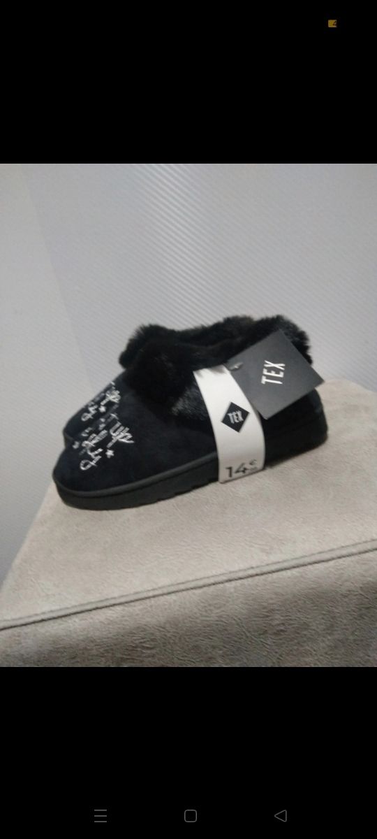 Pantuflas Tex Negras y Doradas