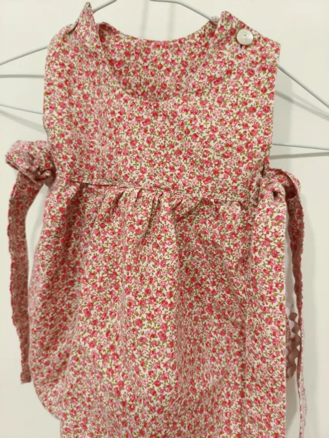 Vestido bebé niña floral