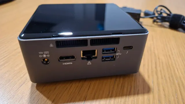 Intel NUC Mini PC