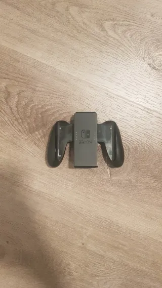 Nintendo Switch + FIFA 23 Legacy Edition