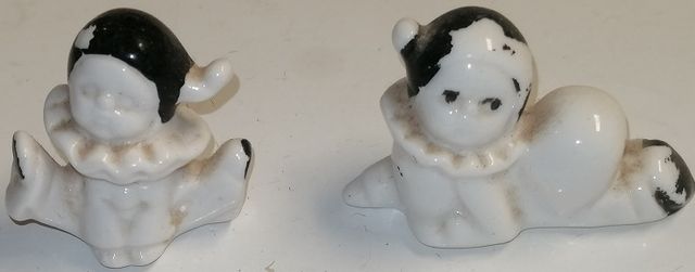 4 peças decorativas: 2 botas e 2 mimos