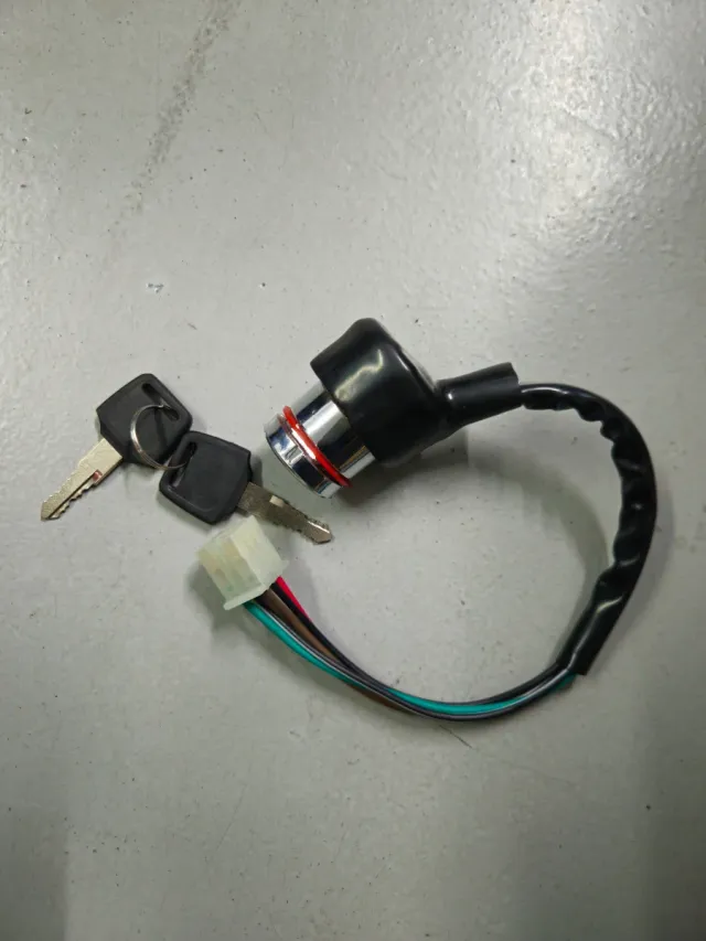 Interruptor Llave Contacto Moto + 2 Llaves
