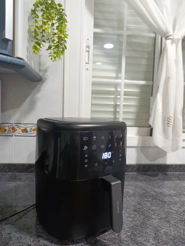 Freidora sin aceite cecotec