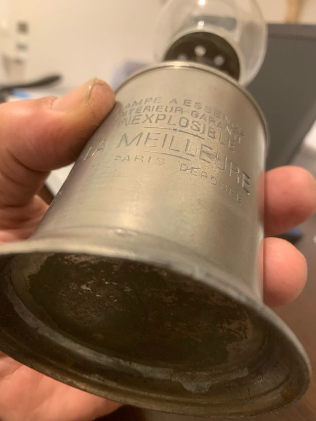 Lámpara de aceite de vidrio y metal “La Melleure”