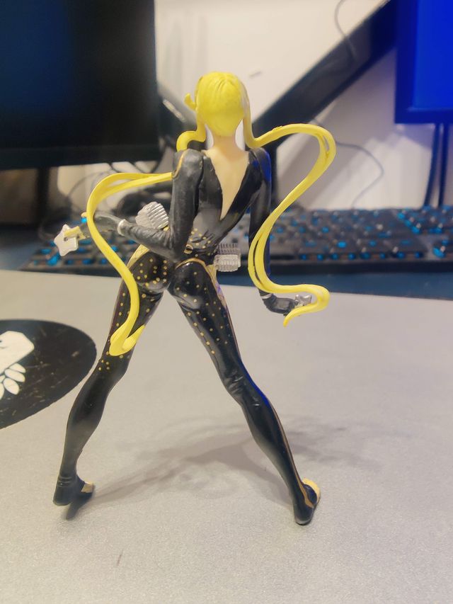 Figura Jeanne - Bayonetta Sega