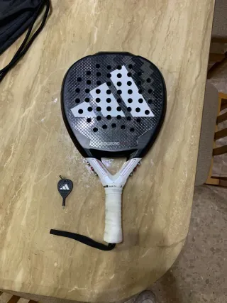 Pala de pádel Adidas Metalbone