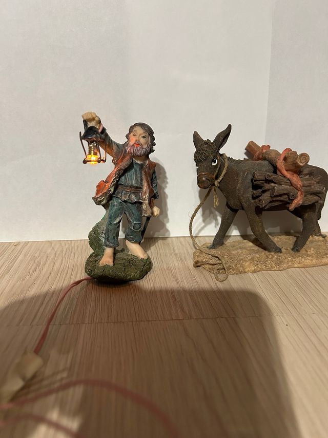 Figura Nacimiento con Luz