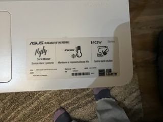 Ordenador portátil ASUS E2