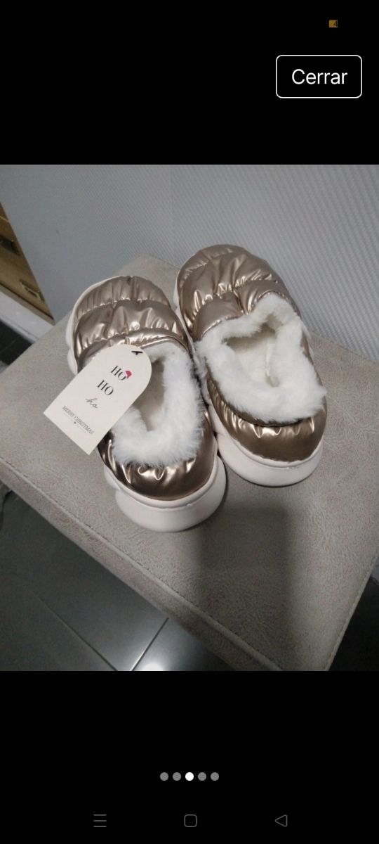 Pantuflas doradas Tex