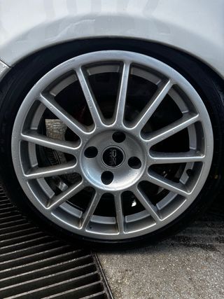 Llantas OZ Superturismo