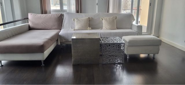 Sofá de piel chaise longue