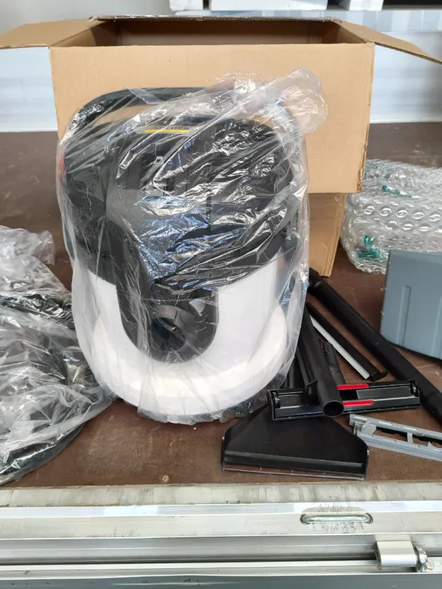 Kärcher SE 4 Limpiador de inyección-extracción