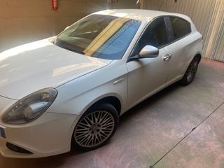 Alfa Romeo Giulietta 1.6 JTDM 105CV exclusive