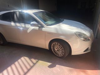 Alfa Romeo Giulietta 1.6 JTDM 105CV exclusive