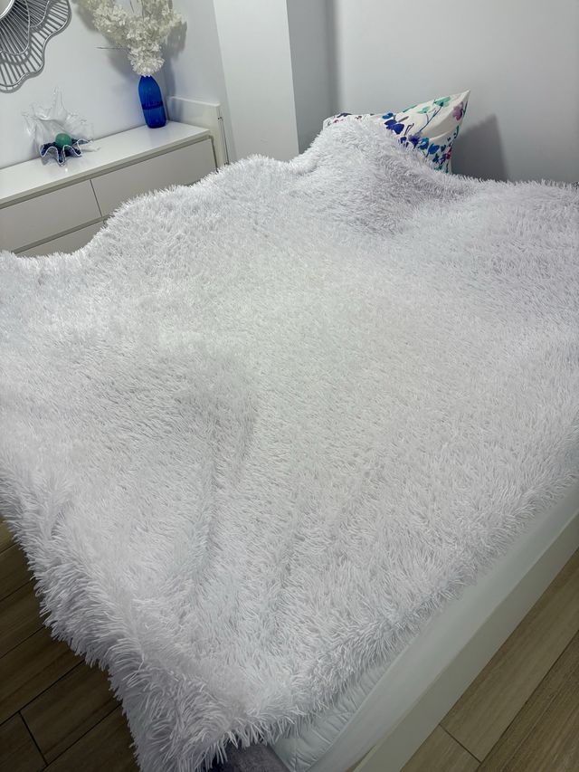 Manta extra suave grande nueva.