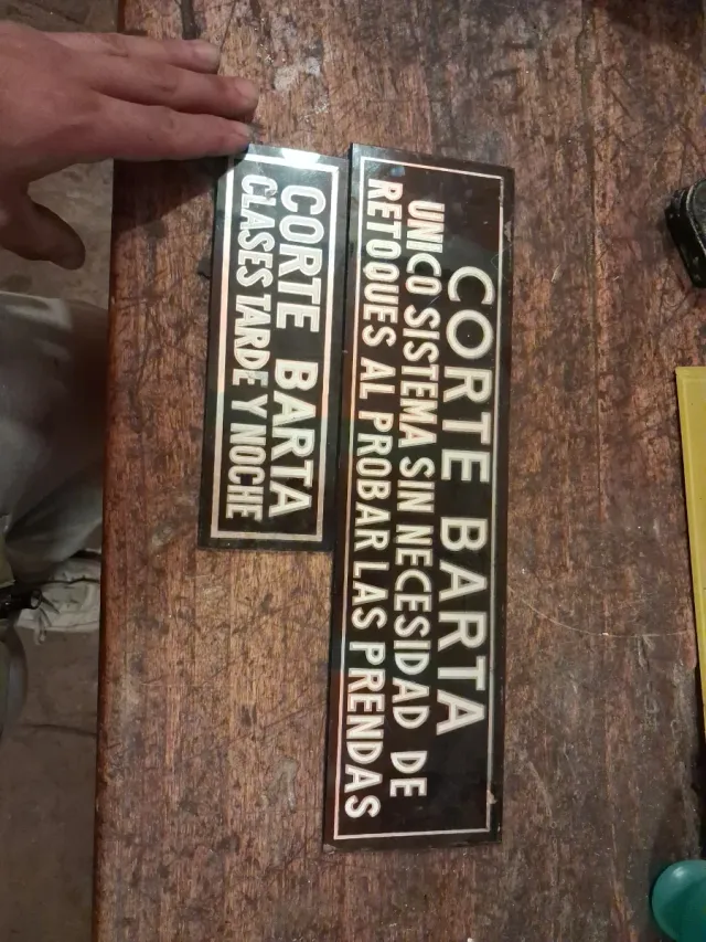 Carteles antiguos Corte Barta